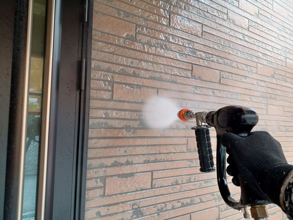 いなべ市の外壁塗装、防水工事をリペイント匠が施工した写真