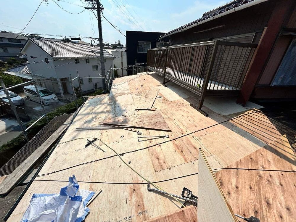 津市の屋根工事をリペイント匠が施工した写真
