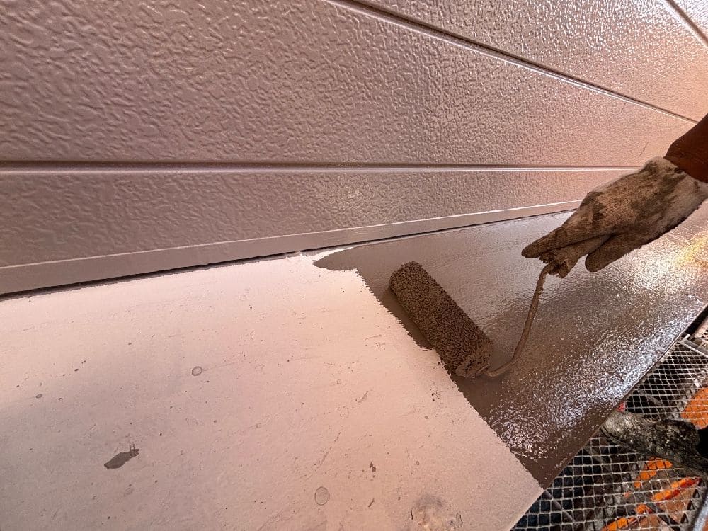 津市の外壁塗装、屋根塗装をリペイント匠が施工した写真