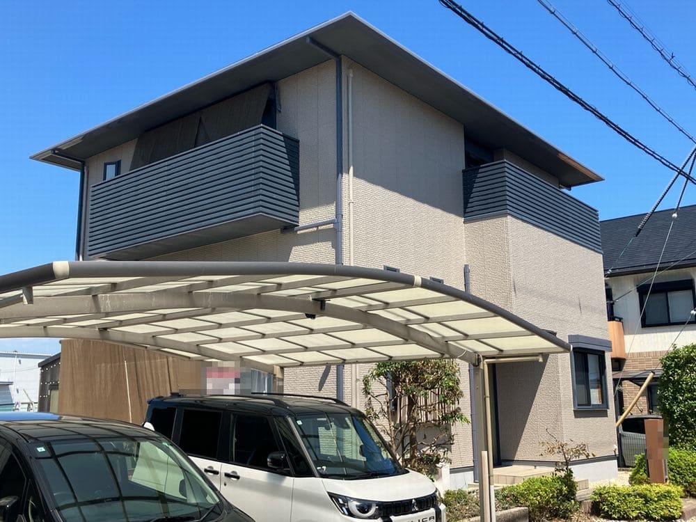 鈴鹿市の外壁・屋根塗装をリペイント匠が施工した写真