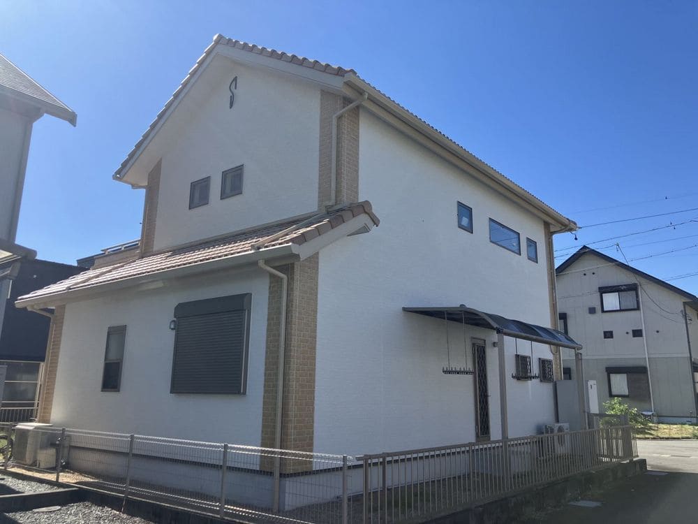 松阪市の外壁塗装をリペイント匠が施工した写真