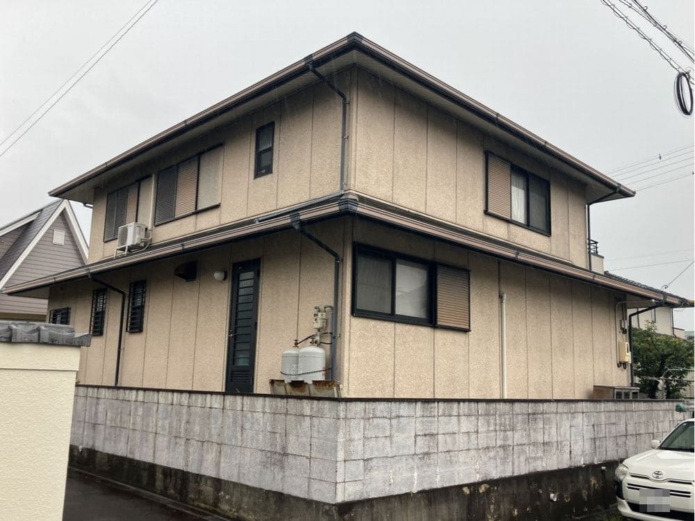 津市の外壁塗装、屋根塗装をリペイント匠が施工した写真