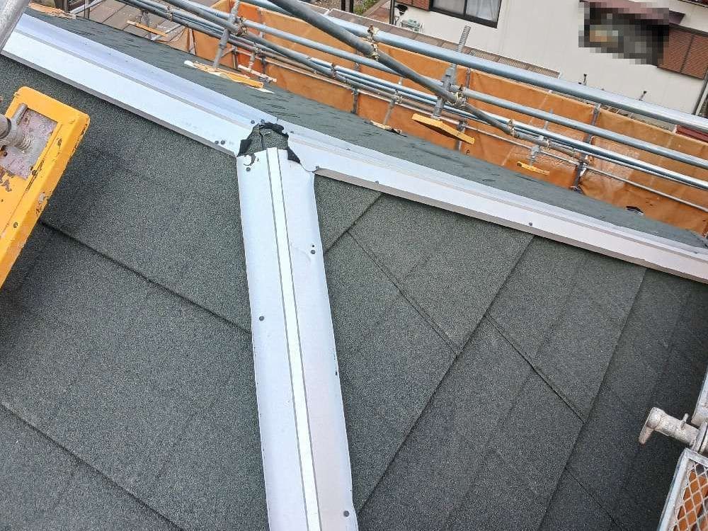 四日市市の屋根工事をリペイント匠が施工した写真