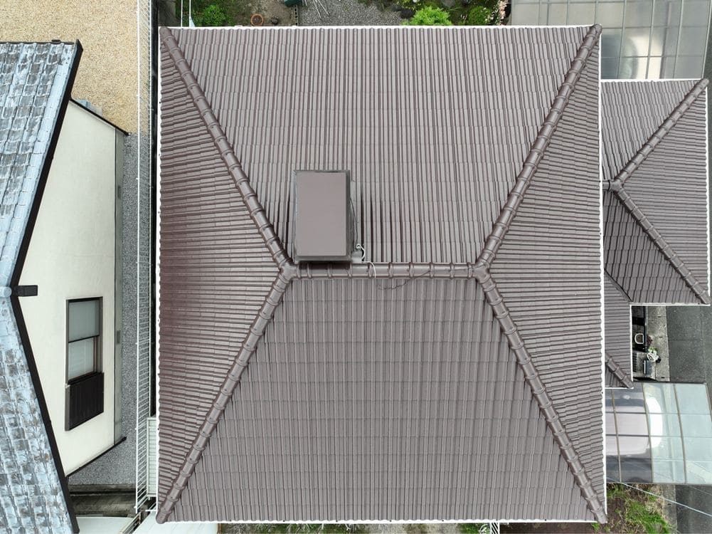 亀山市の外壁塗装、屋根塗装をリペイント匠が施工した写真