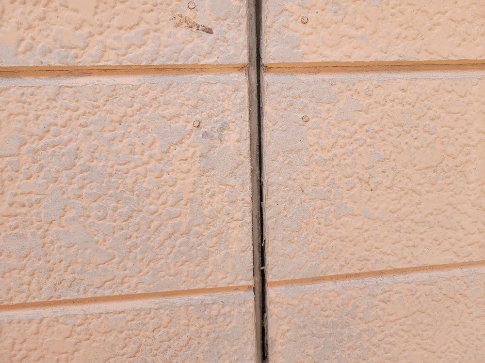 四日市市の外壁塗装をリペイント匠が施工した写真