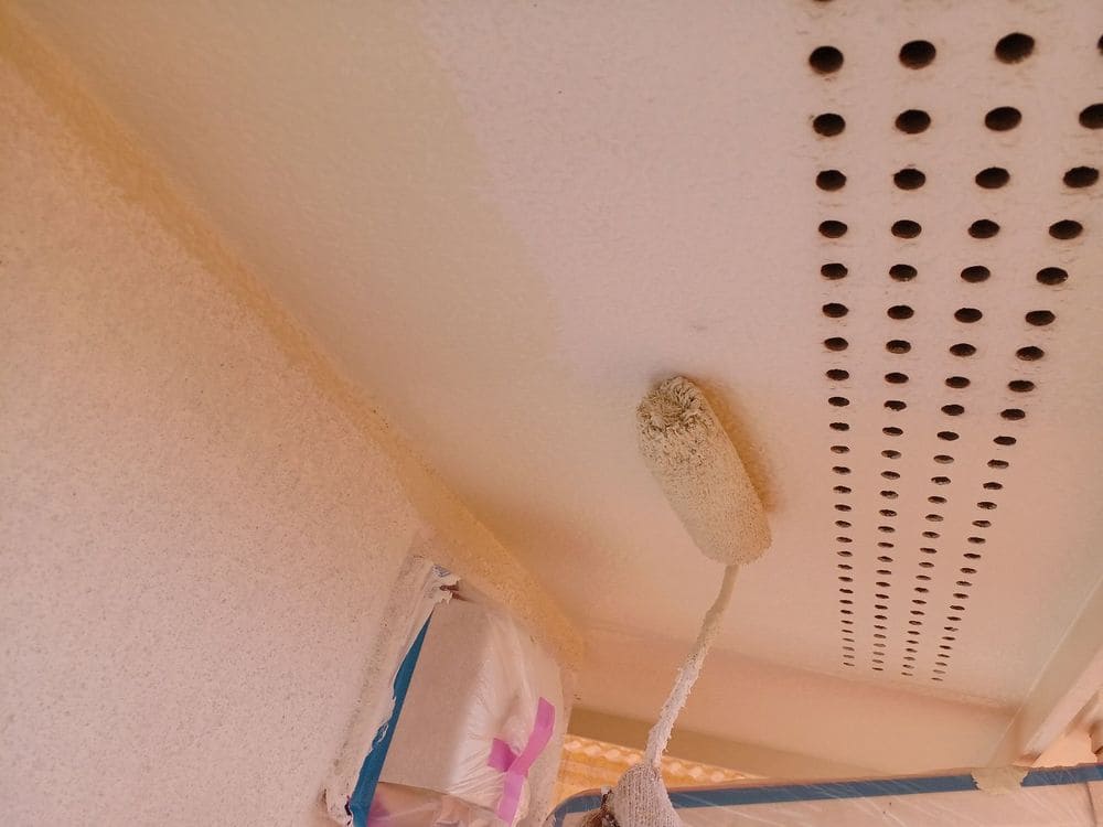 鈴鹿市の外壁塗装、屋根塗装をリペイント匠が施工した写真