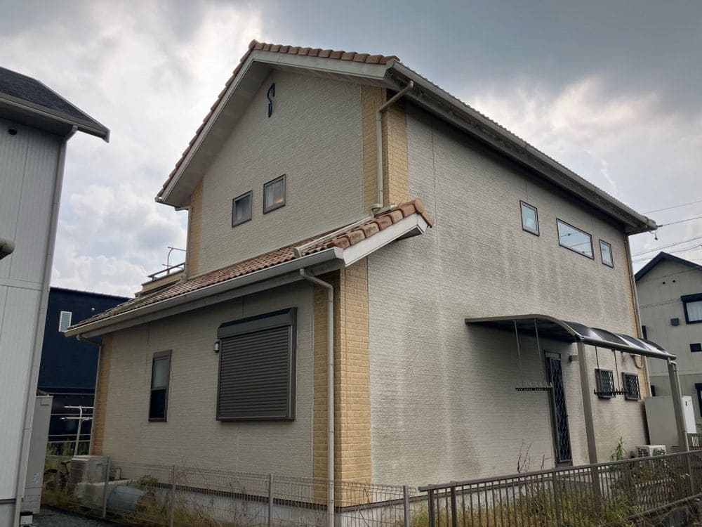 松阪市の外壁塗装をリペイント匠が施工した写真