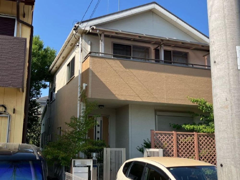 S様(津)施工前_外壁全体 (3) 津市の外壁塗装、屋根塗装をリペイント匠が施工した写真