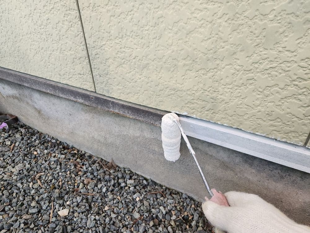 亀山市で外壁・屋根塗装をリペイント匠が施工した写真