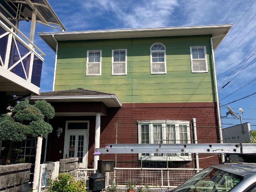 津市の外壁塗装、屋根塗装をリペイント匠が施工した写真