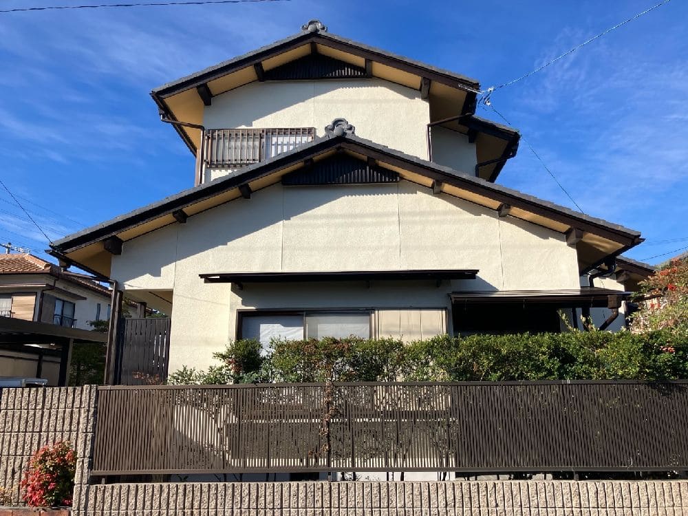 津市で外壁塗装をリペイント匠が施工した写真
