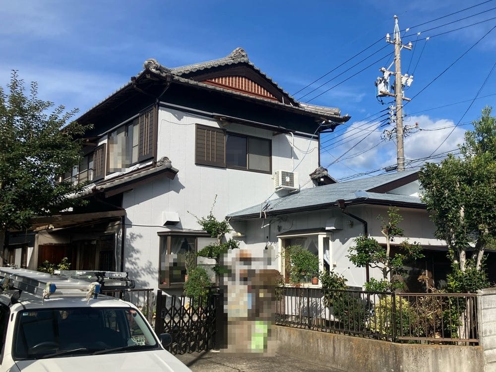 亀山市で外壁・屋根塗装をリペイント匠が施工した写真