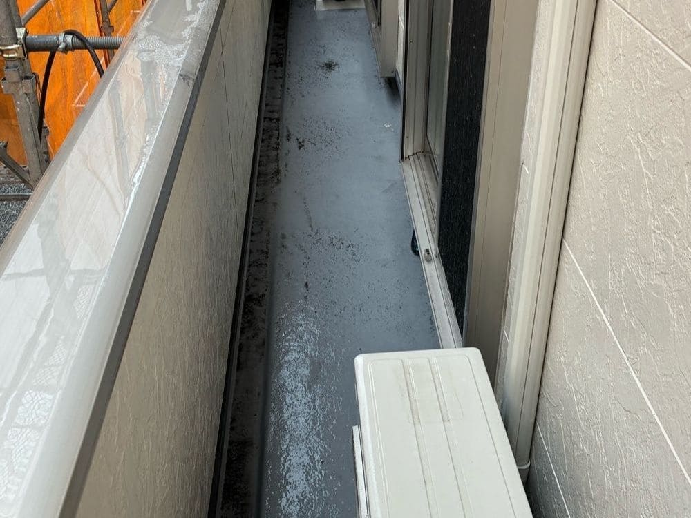M様(伊勢市)防水‗施工前 伊勢市の防水工事をリペイント匠が施工した写真