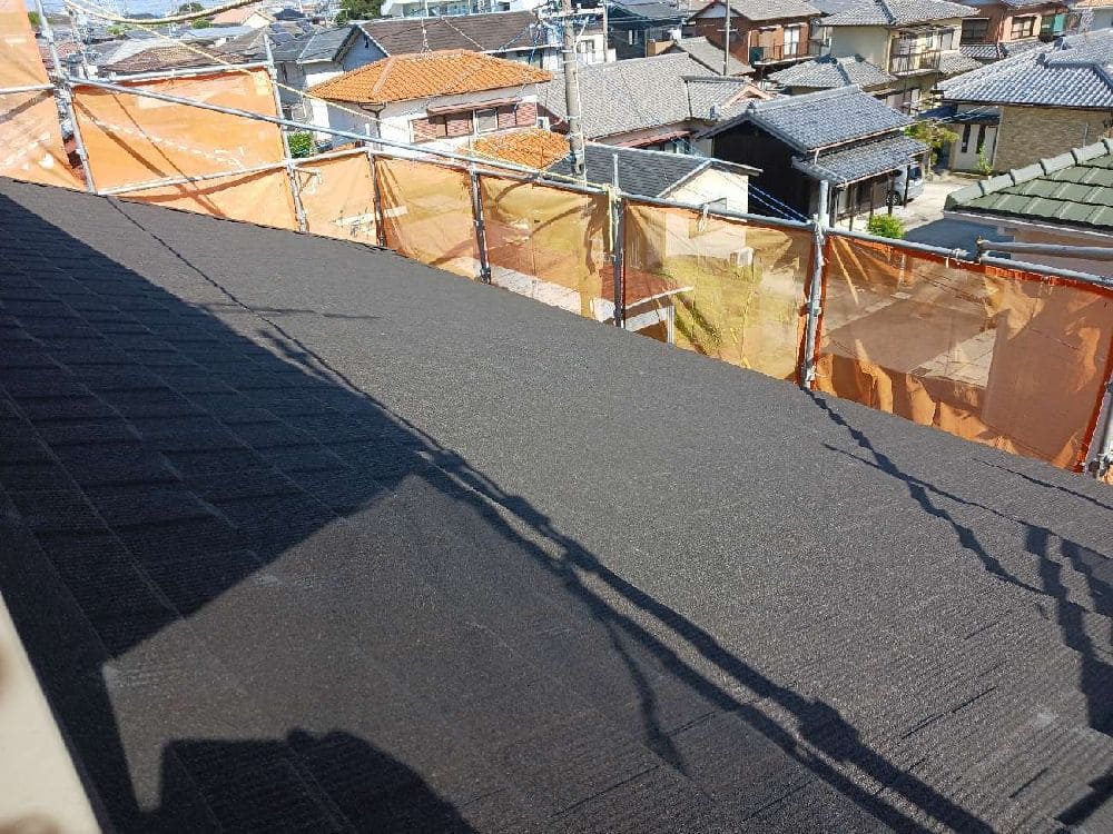 津市の外壁塗装、屋根工事をリペイント匠が施工した写真