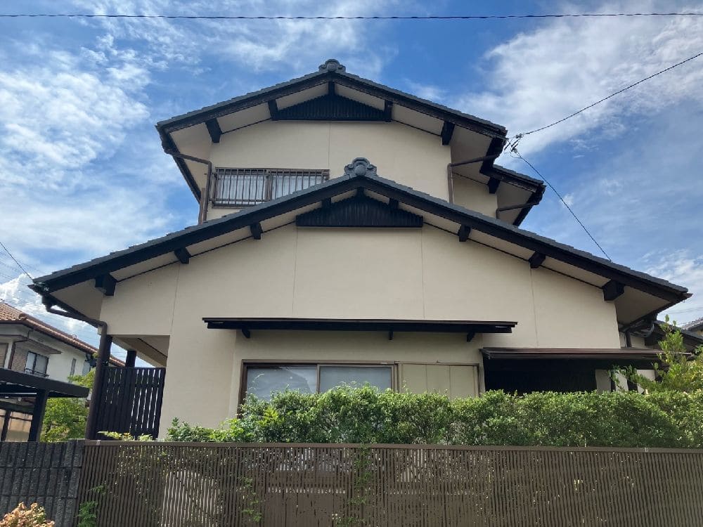 津市で外壁塗装をリペイント匠が施工した写真