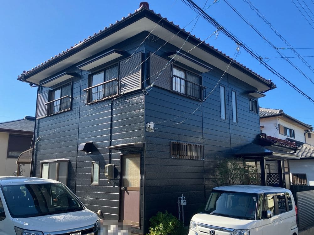 亀山市の外壁塗装をリペイント匠が施工した写真