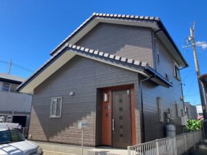 伊勢市の外壁塗装をリペイント匠が施工した写真