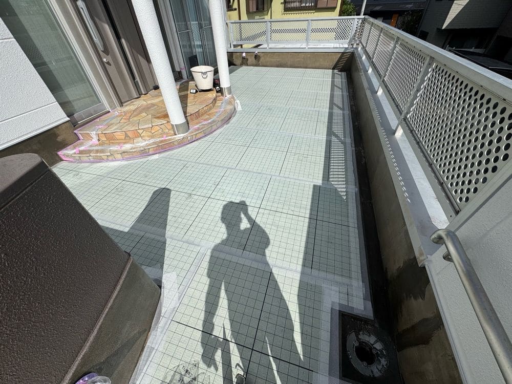 松阪市の外壁・屋根塗装と防水工事をリペイント匠が施工した写真