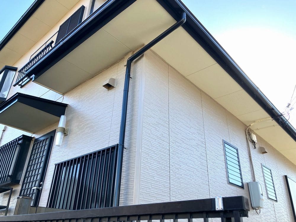 伊勢市の外壁・屋根塗装をリペイント匠が施工した写真