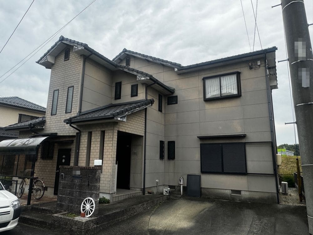 四日市の外壁塗装、防水工事をリペイント匠が施工した写真