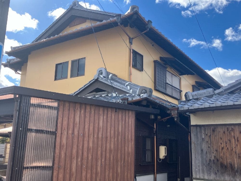津市の外壁塗装をリペイント匠が施工した写真