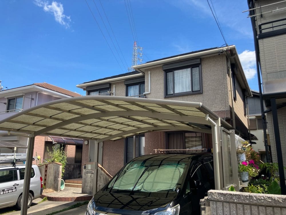 松阪市で外壁塗装と屋根工事をリペイント匠が施工した写真