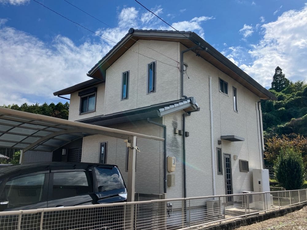鈴鹿市の外壁塗装、防水工事をリペイント匠が施工した写真