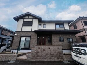 三重郡菰野町の外壁塗装をリペイント匠が施工した写真