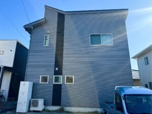 四日市市の外壁塗装、屋根塗装、防水工事をリペイント匠が施工した写真