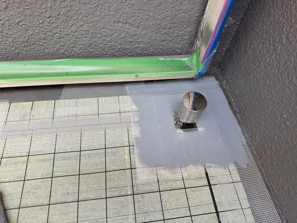 伊賀市の防水工事をリペイント匠が施工した写真