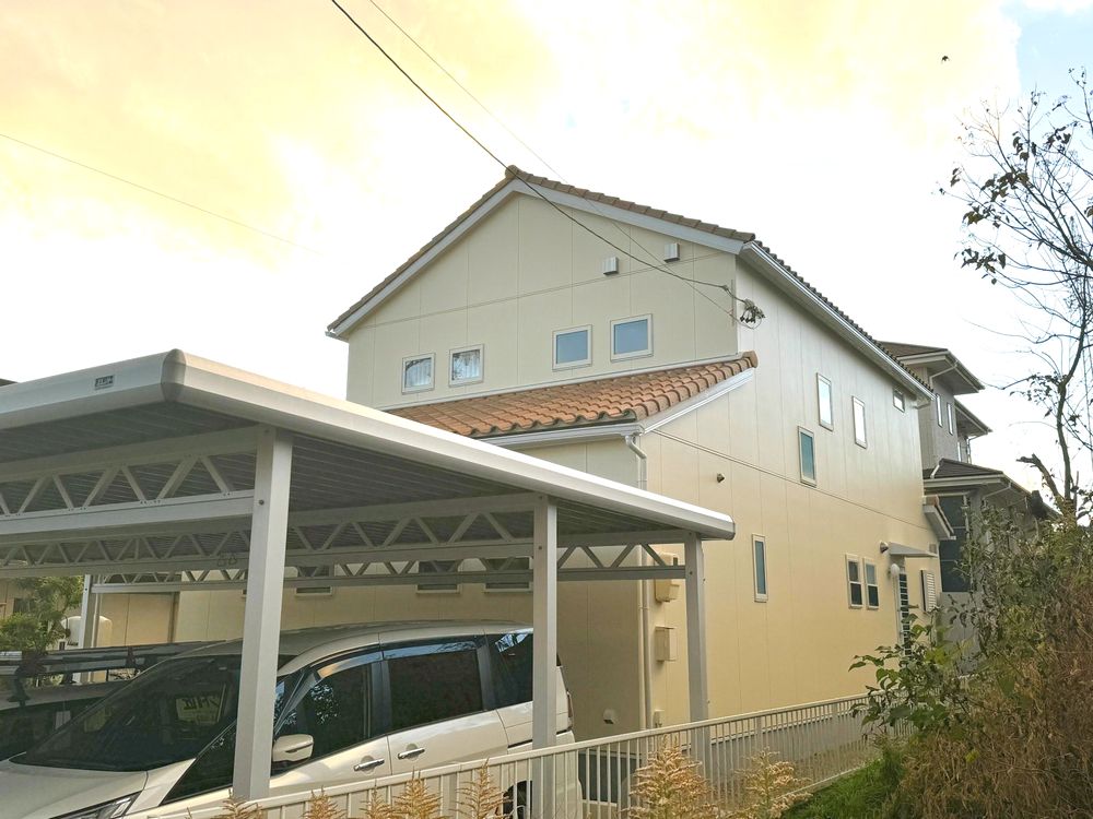 M様(三重郡朝日町)施工後_外壁全体 (2) ■三重郡朝日町の外壁塗装をした例 三重郡朝日町の外壁塗装をリペイント匠が施工した写真