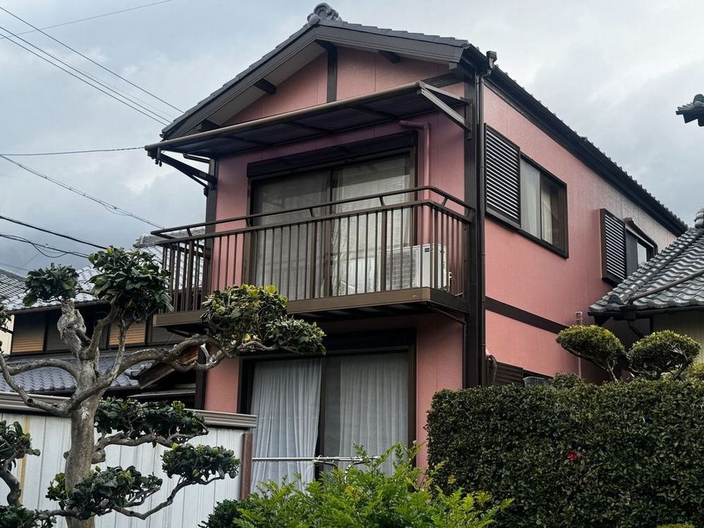 四日市市の外壁塗装をリペイント匠が施工した写真