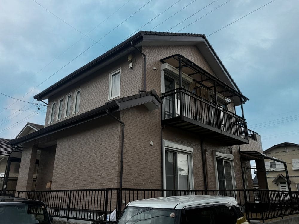 四日市市の外壁塗装をリペイント匠が施工した写真