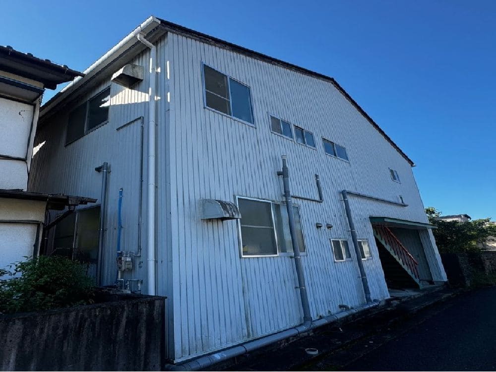 四日市市の外壁塗装、屋根塗装をリペイント匠が施工した写真