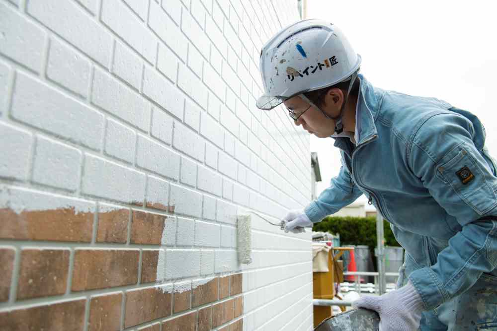 外壁塗装のタイミングが重要な理由とは？