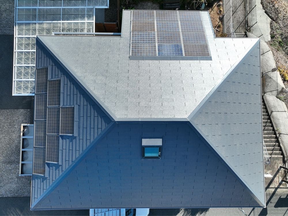 桑名市の外壁塗装、屋根塗装をリペイント匠が施工した写真