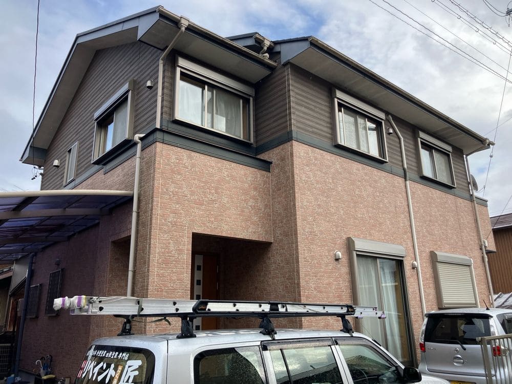 尾鷲市の外壁塗装・屋根工事・防水工事をリペイント匠が施工した写真
