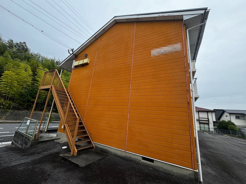 四日市市の外壁・屋根塗装をリペイント匠が施工した写真
