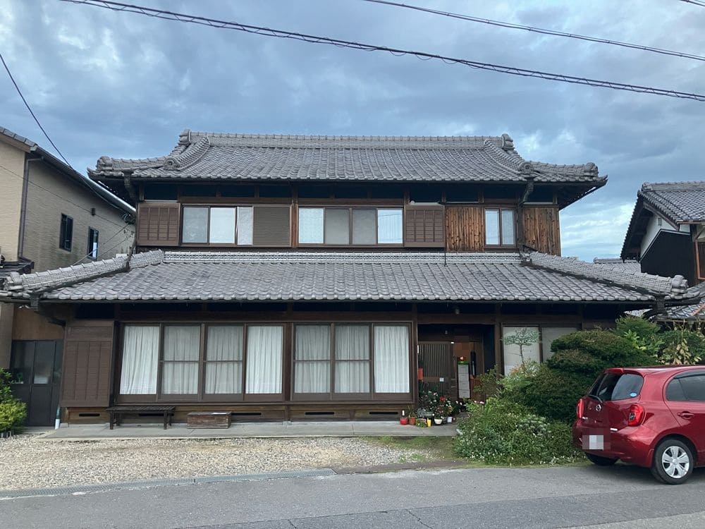 伊賀市の外壁塗装をリペイント匠が施工した写真