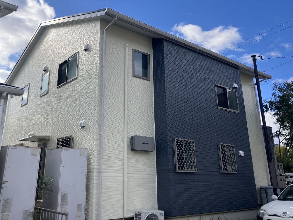 K様(津)施工後_外壁全体 (18) 津市で外壁塗装、屋根塗装をリペイント匠が施工した写真