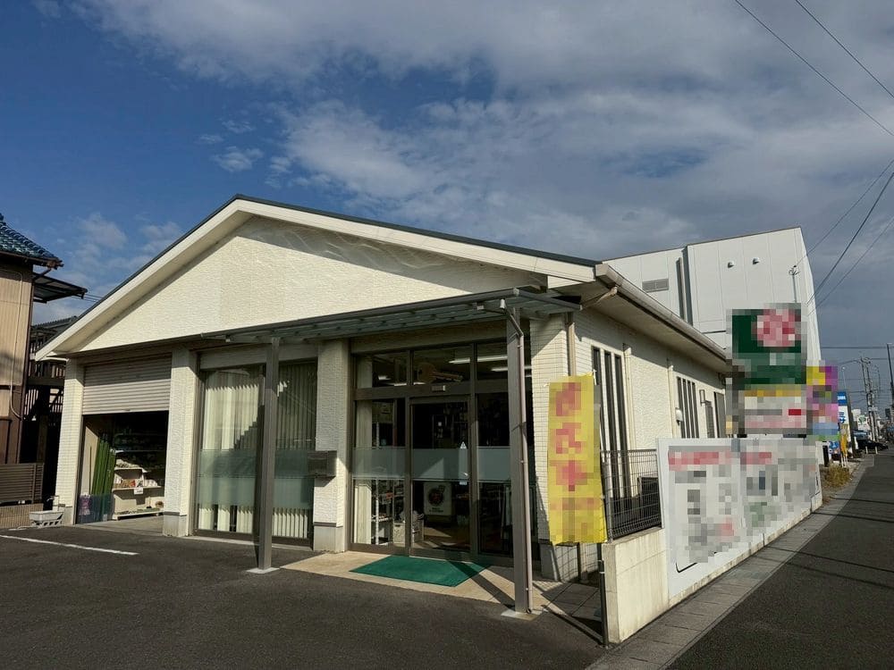 四日市市の外壁・屋根塗装をリペイント匠が施工した写真