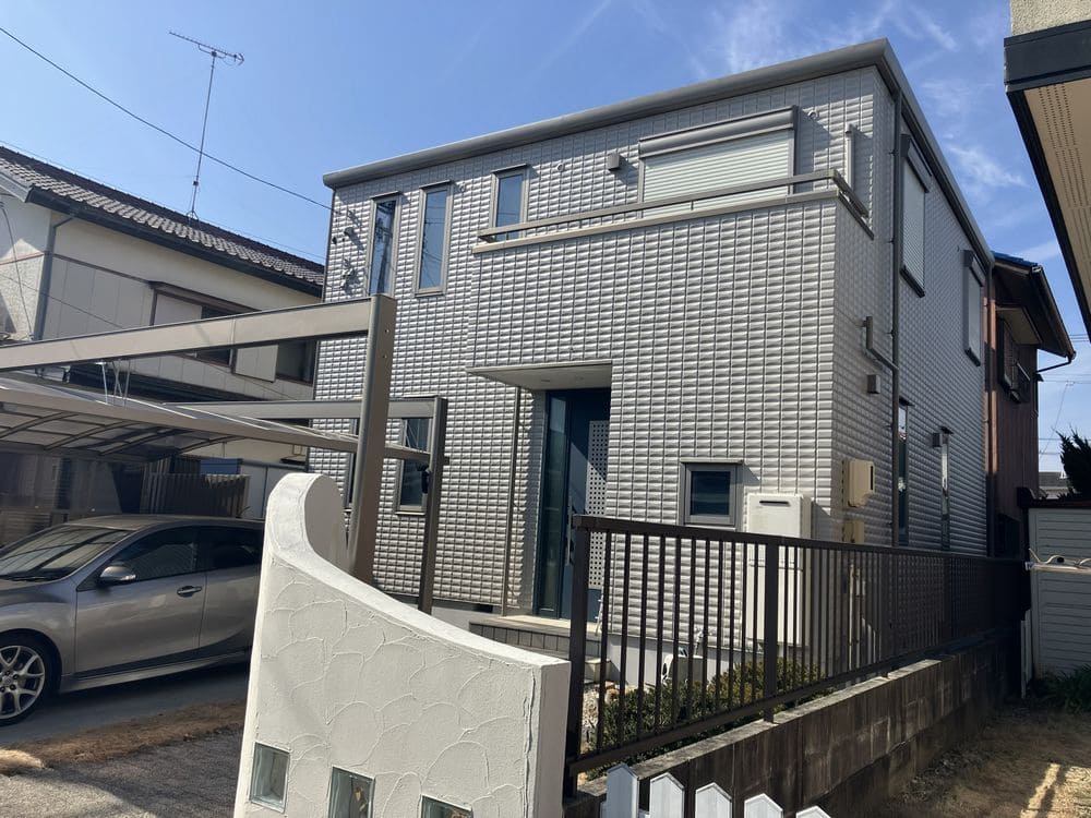 津市の外壁塗装、防水工事をリペイント匠が施工した写真