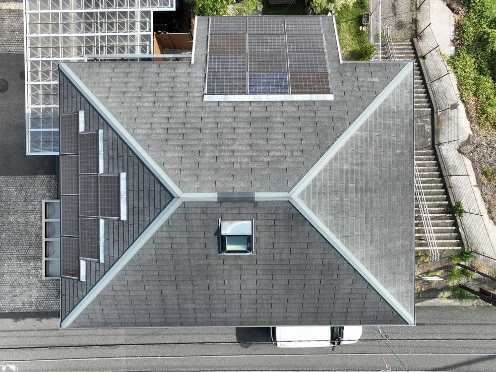 桑名市の外壁塗装、屋根塗装をリペイント匠が施工した写真