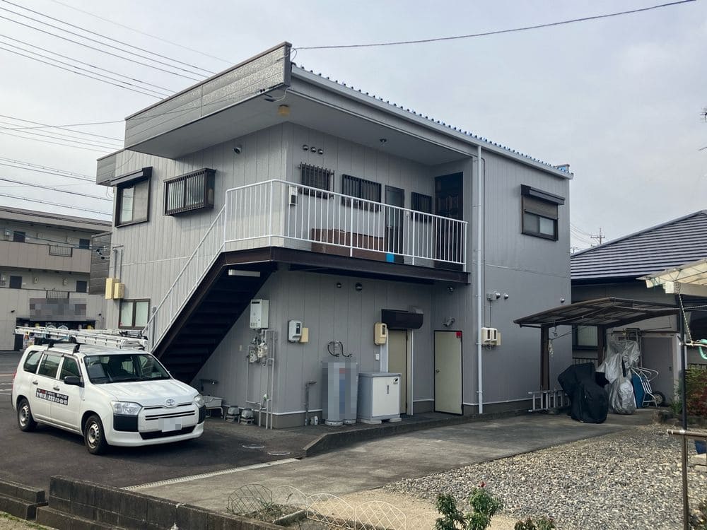 鈴鹿市の外壁塗装、屋根塗装、防水工事をリペイント匠が施工した写真