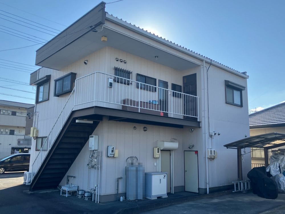 鈴鹿市の外壁塗装、屋根塗装、防水工事をリペイント匠が施工した写真
