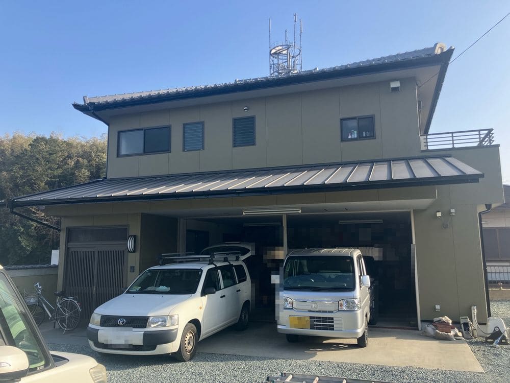 松阪市で外壁塗装と防水工事をリペイント匠が施工した写真