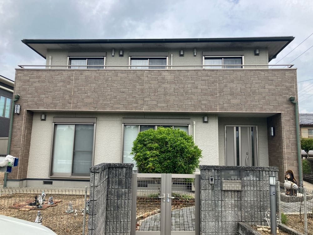 伊賀市の外壁塗装、屋根塗装をリペイント匠が施工した写真